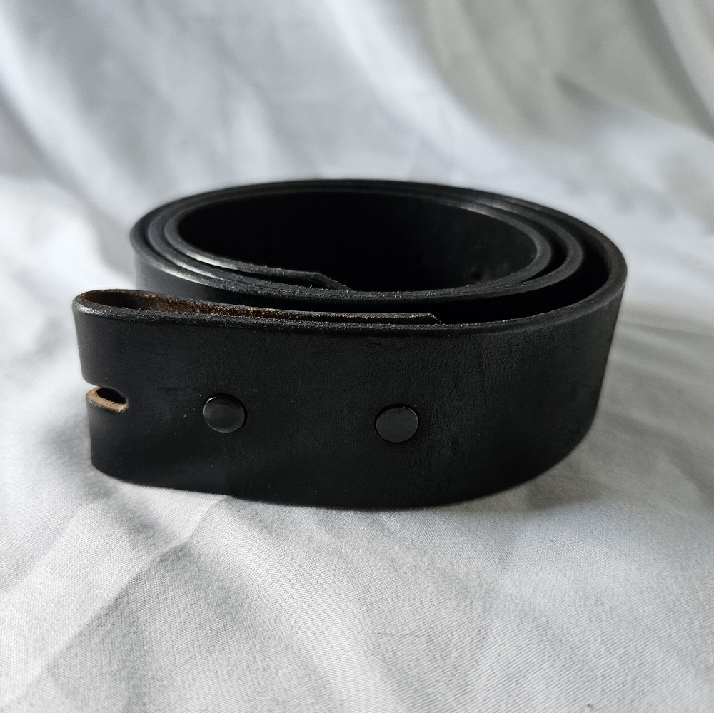GUC Unisex Black Leather Belt 34 Inches